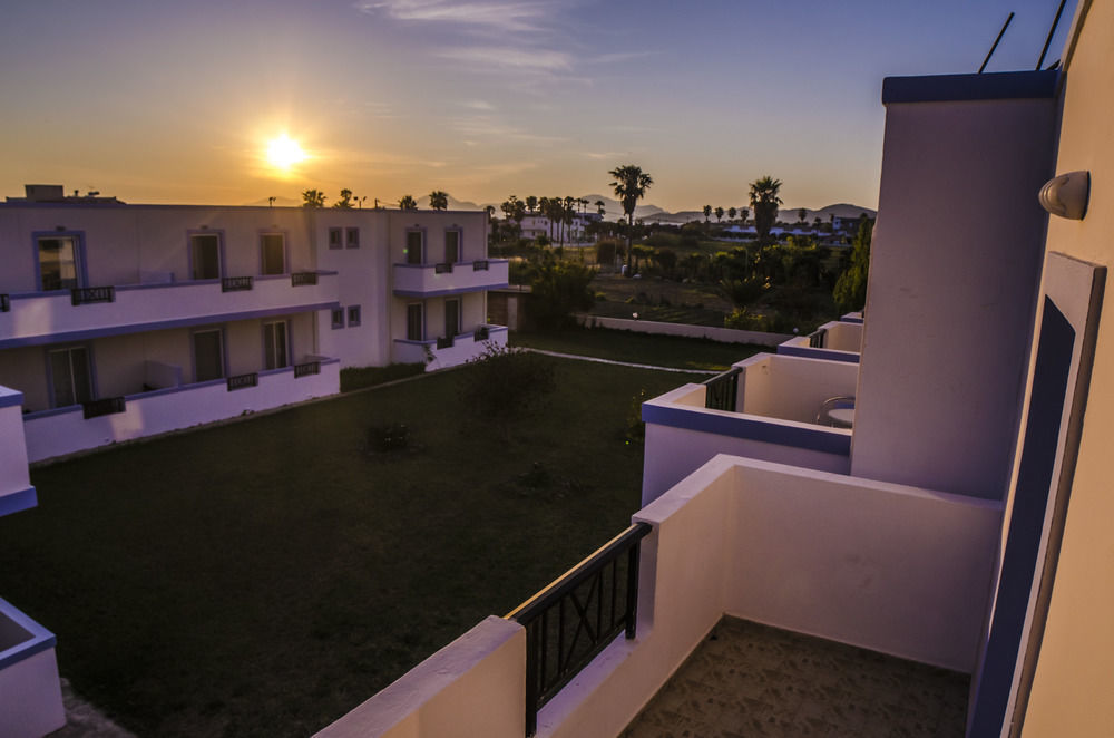 Sunshine Hotel Tigaki Bagian luar foto