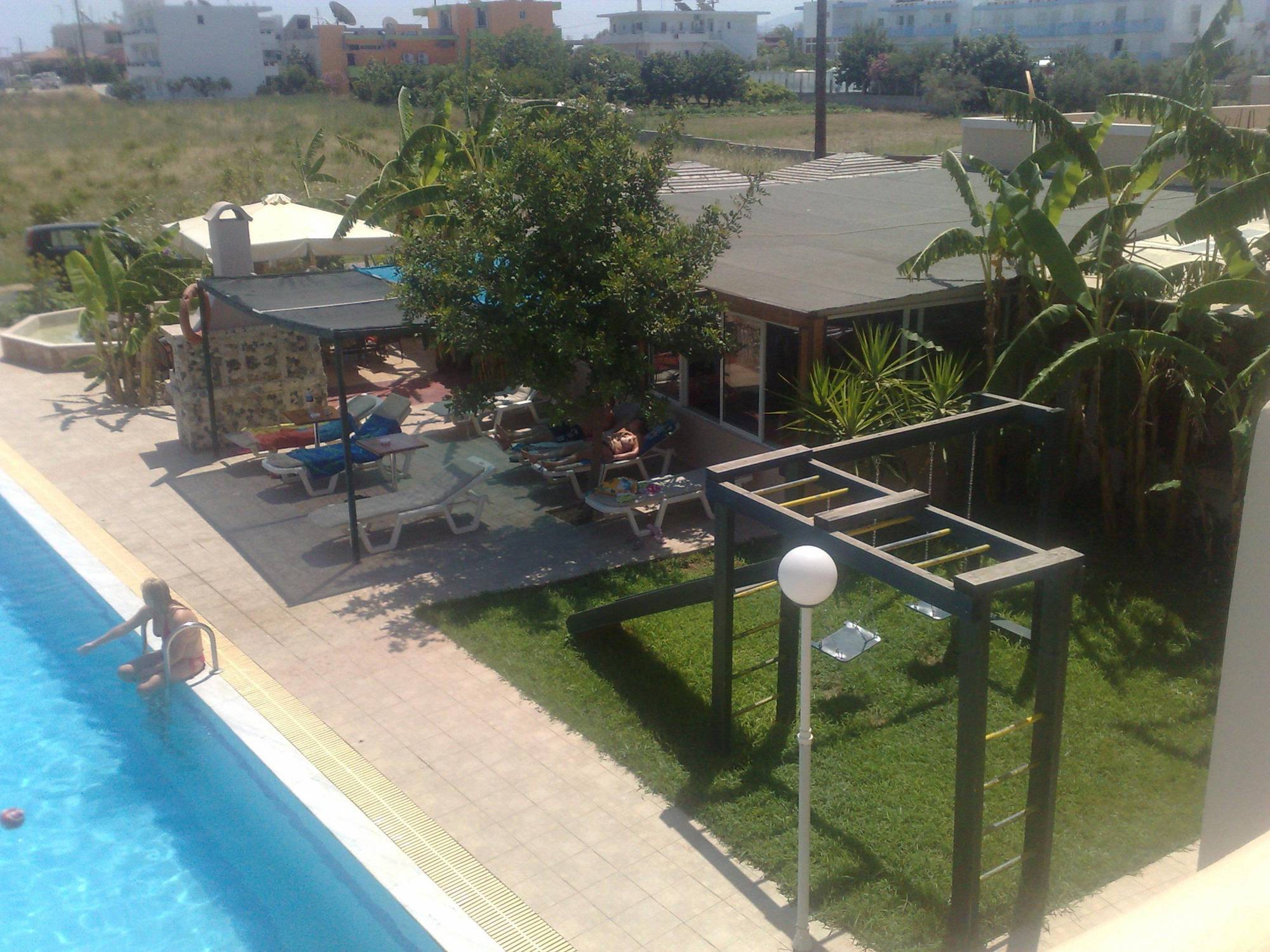Sunshine Hotel Tigaki Bagian luar foto